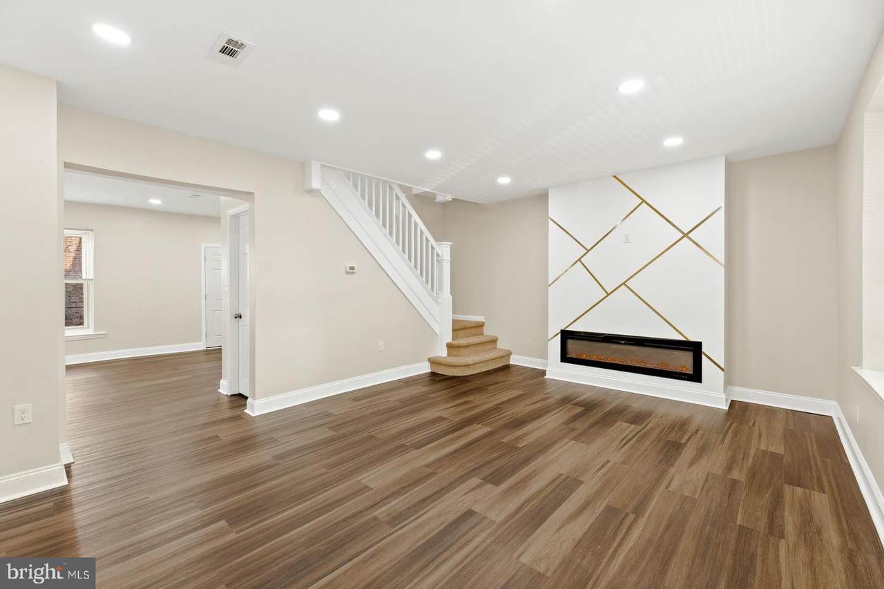 6826 15TH Street - Photo 1