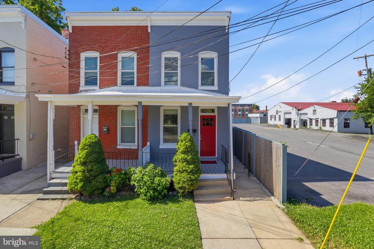 20 7TH Street - Photo 1