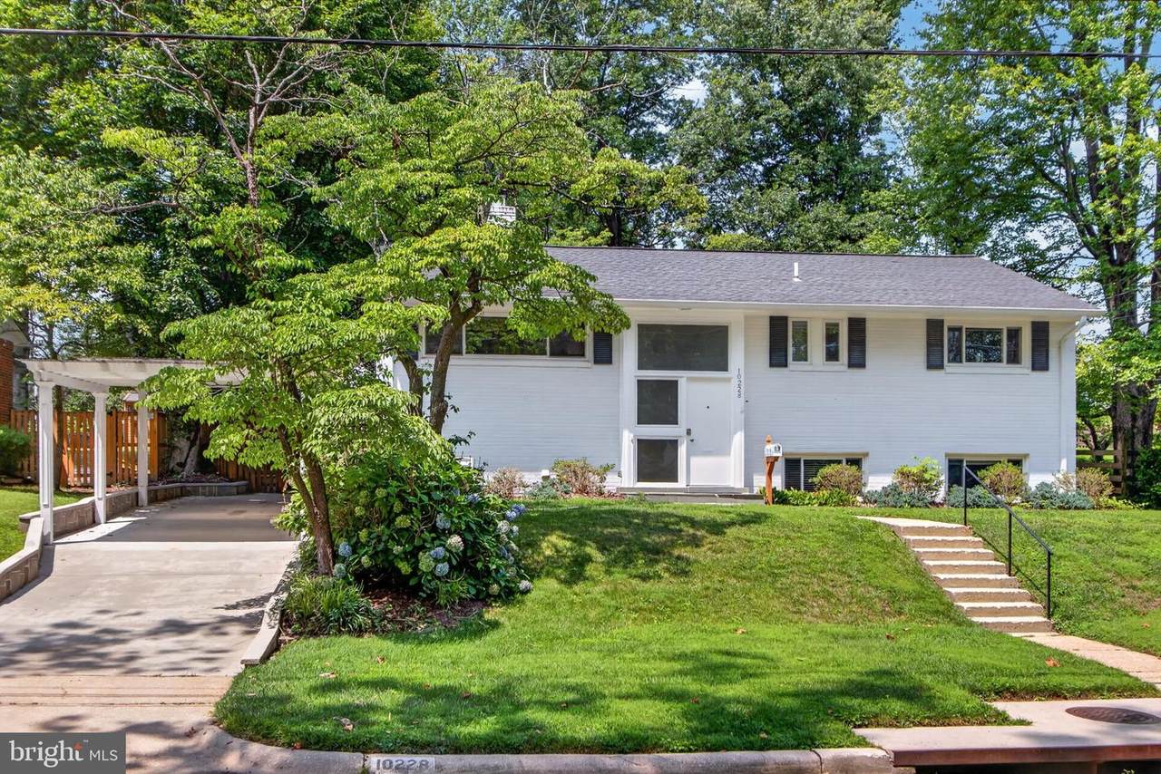 10228 Hatherleigh Drive - Photo 1