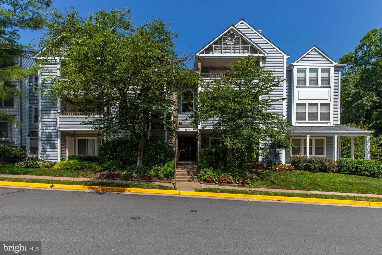 7707 Lafayette Forest Drive - Photo 1