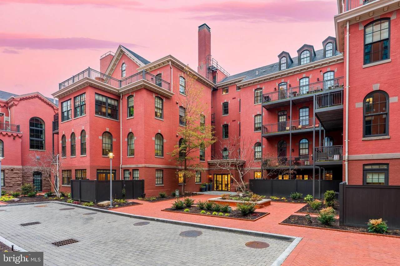 215 I Street - Photo 1