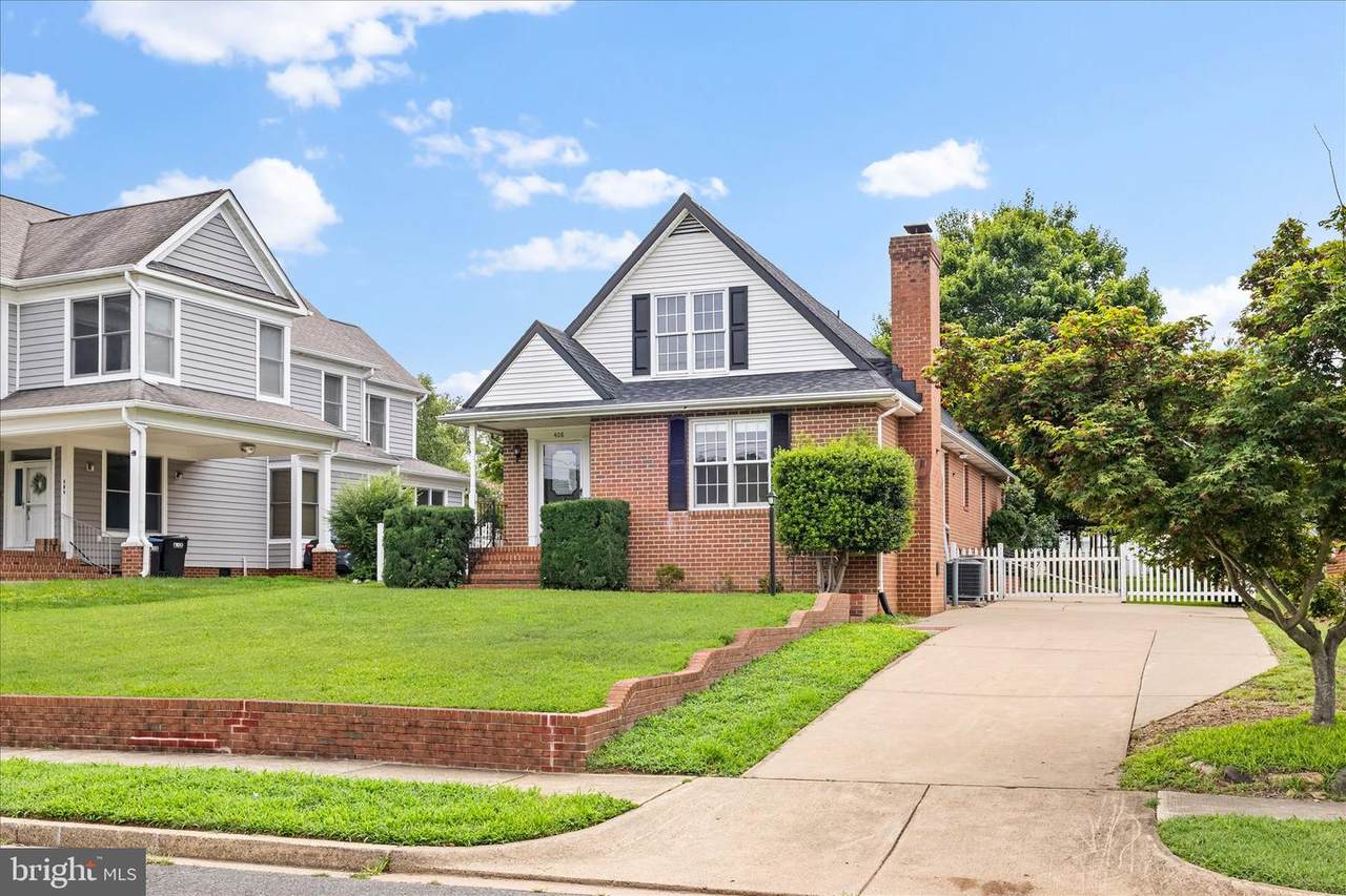 408 Riverside Drive - Photo 1