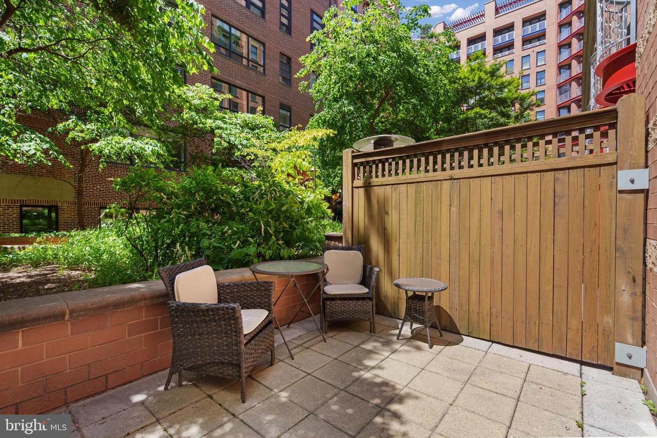 631 D Street - Photo 1