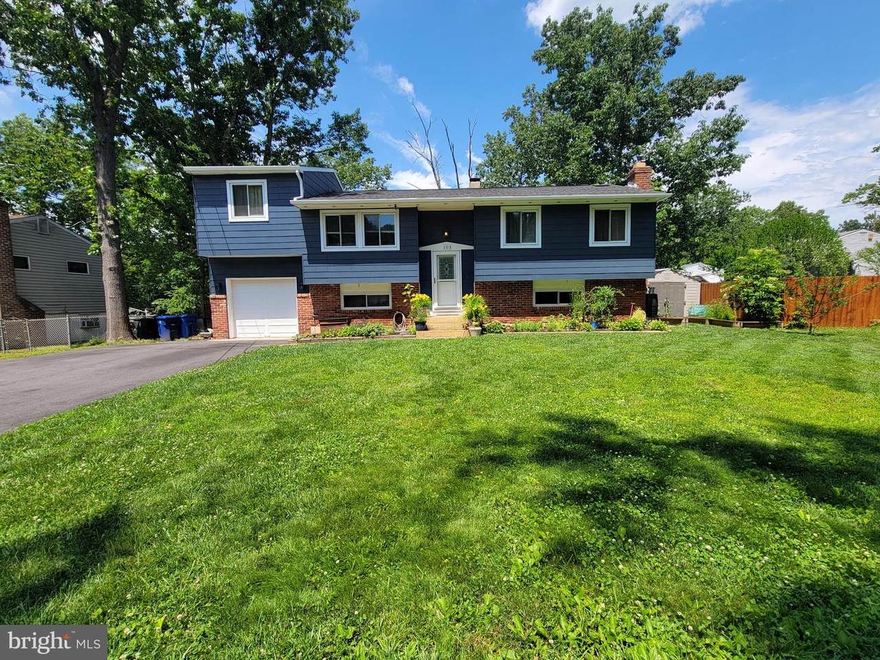 103 California Trail - Photo 1
