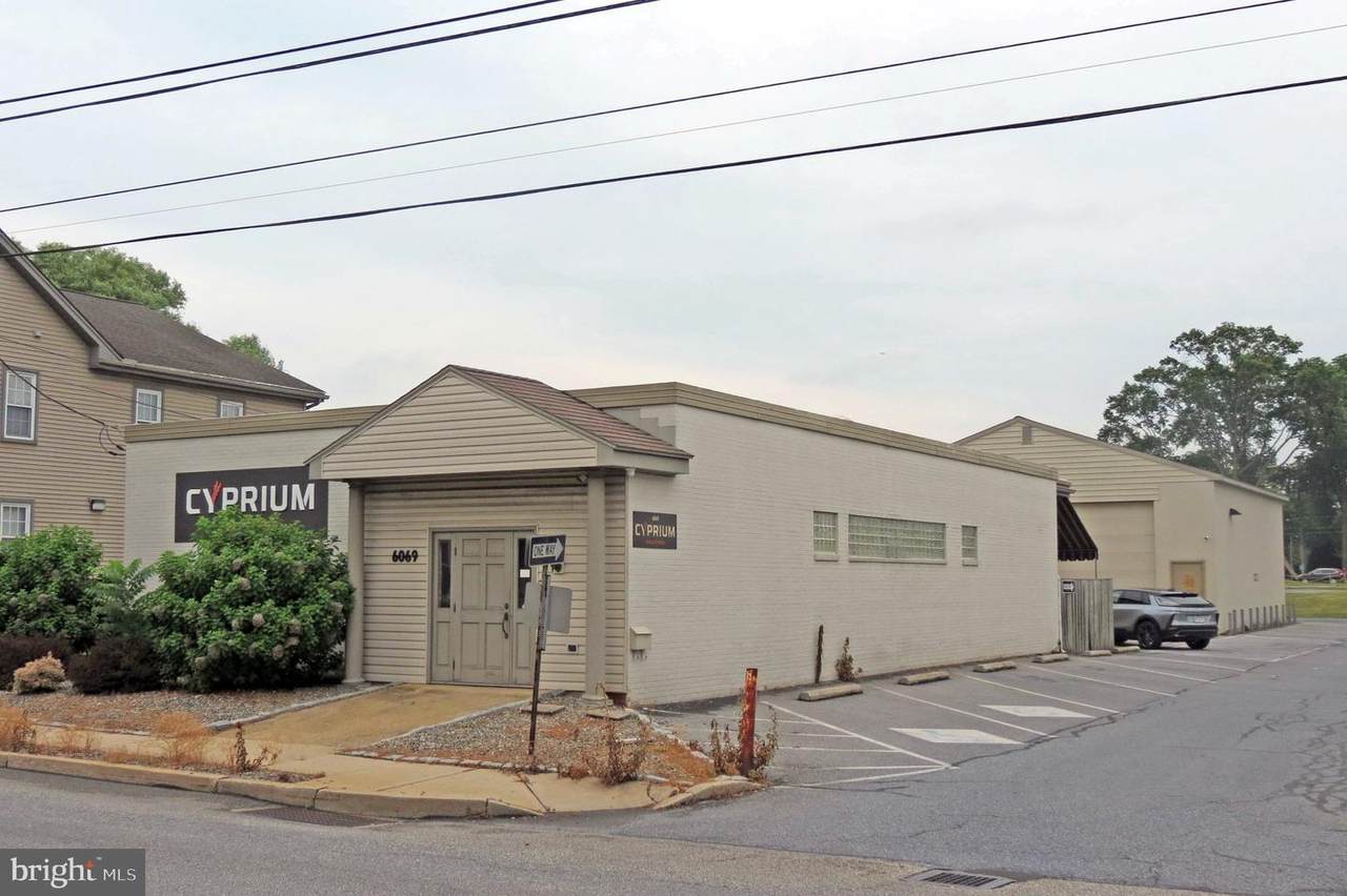 6069 Main Street - Photo 1