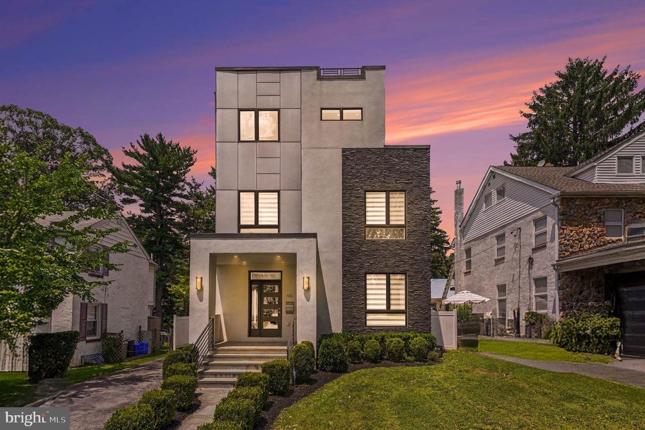 480 Evergreen Avenue - Photo 1