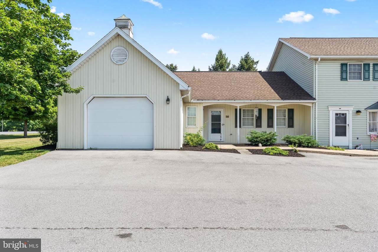 128 Overhill Drive - Photo 1