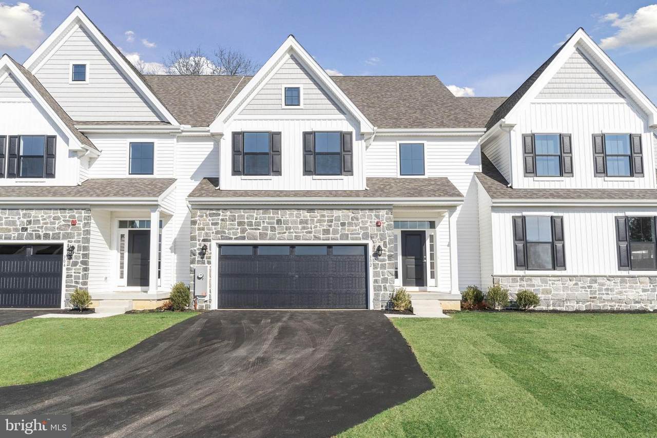 503 Leahy Drive - Photo 1