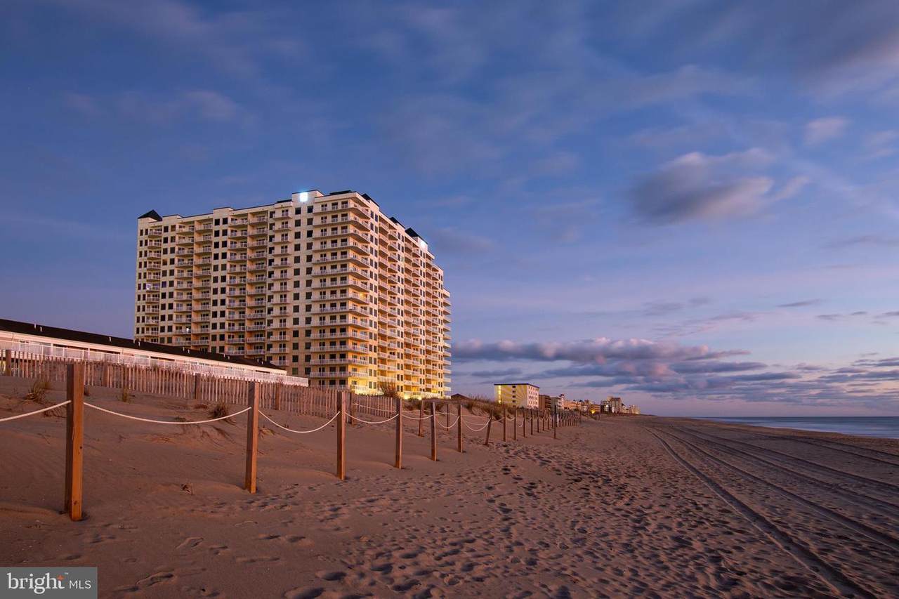 2 48TH Street - Photo 1