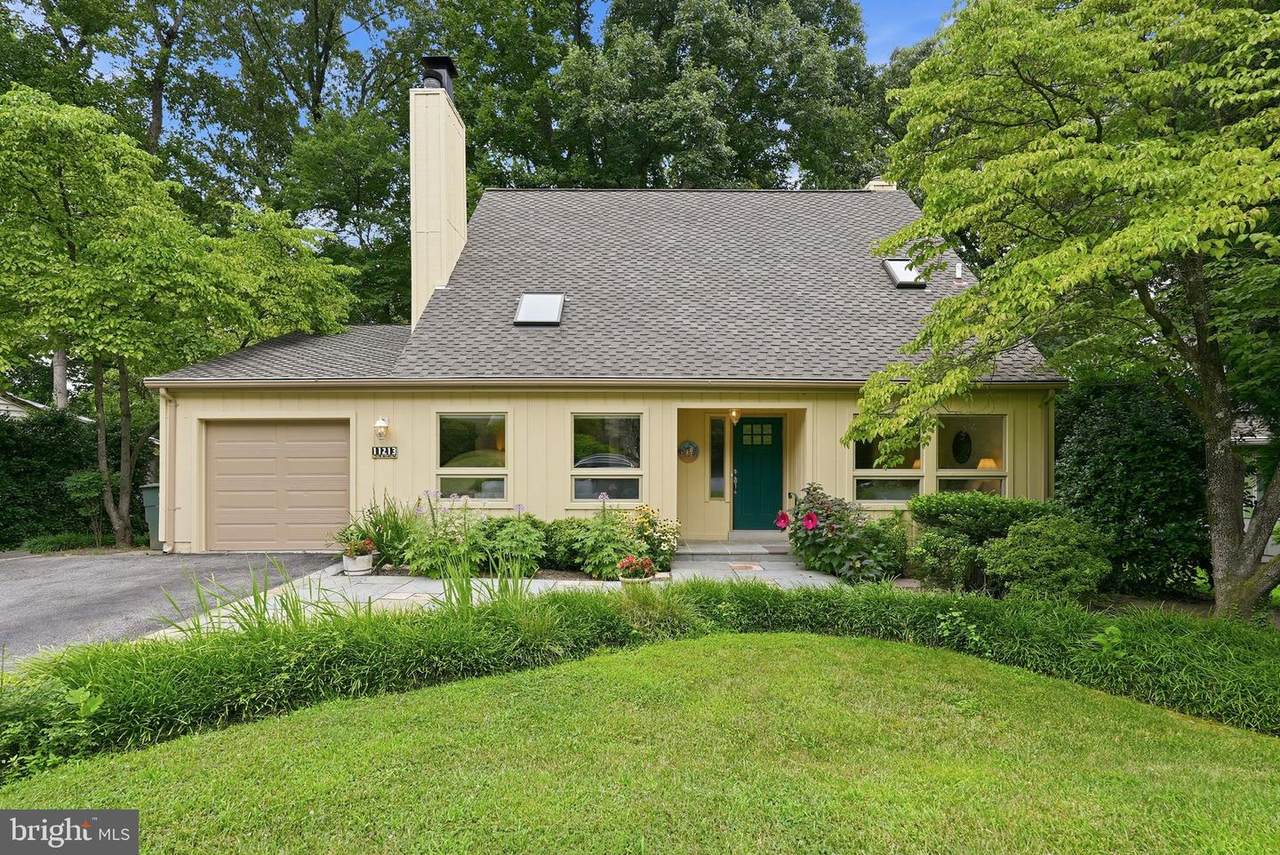 11213 Angus Place - Photo 1