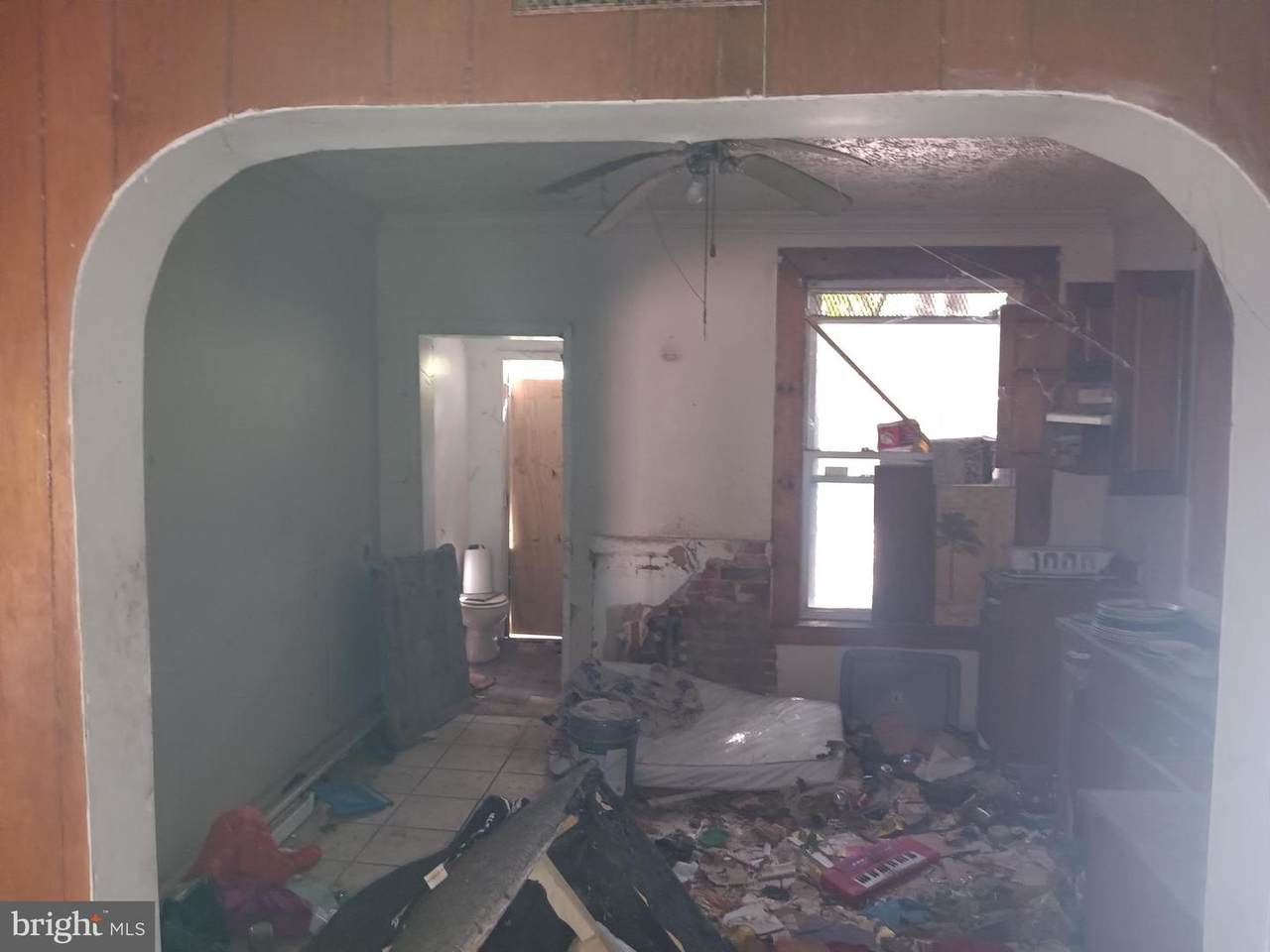 https://bt-photos.global.ssl.fastly.net/brightmls/1280_boomver_1_805131574686-2.jpg