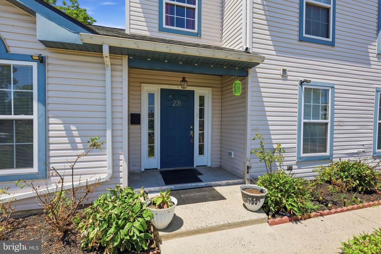 231 Collingswood Road - Photo 1