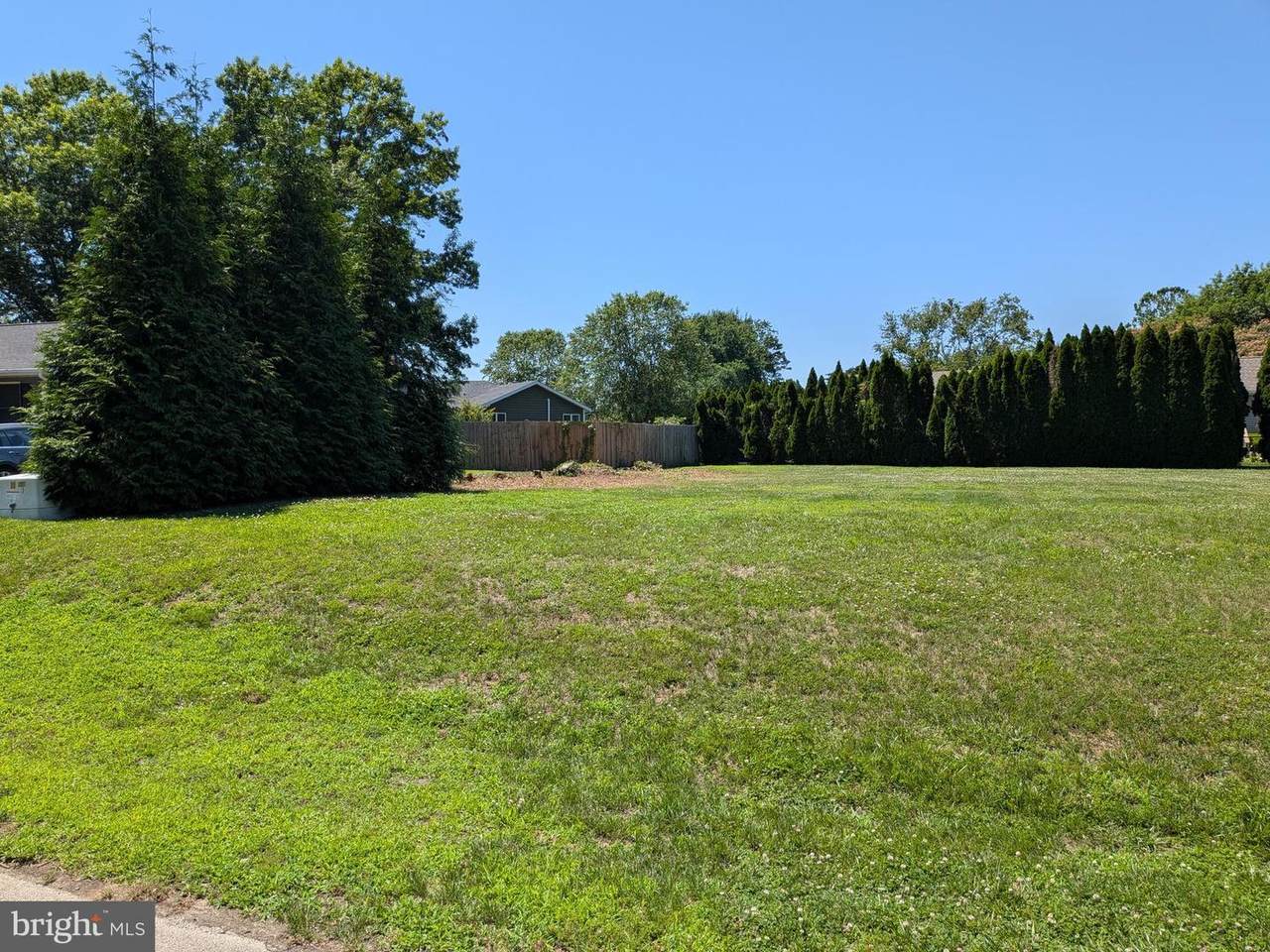 9 Gary Avenue - Photo 1