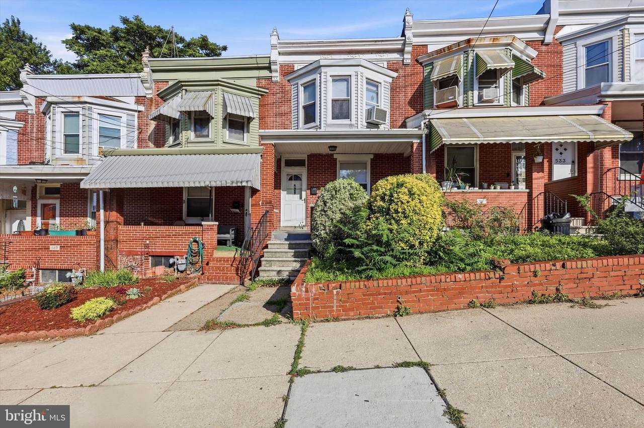 529 Clayton Street - Photo 1
