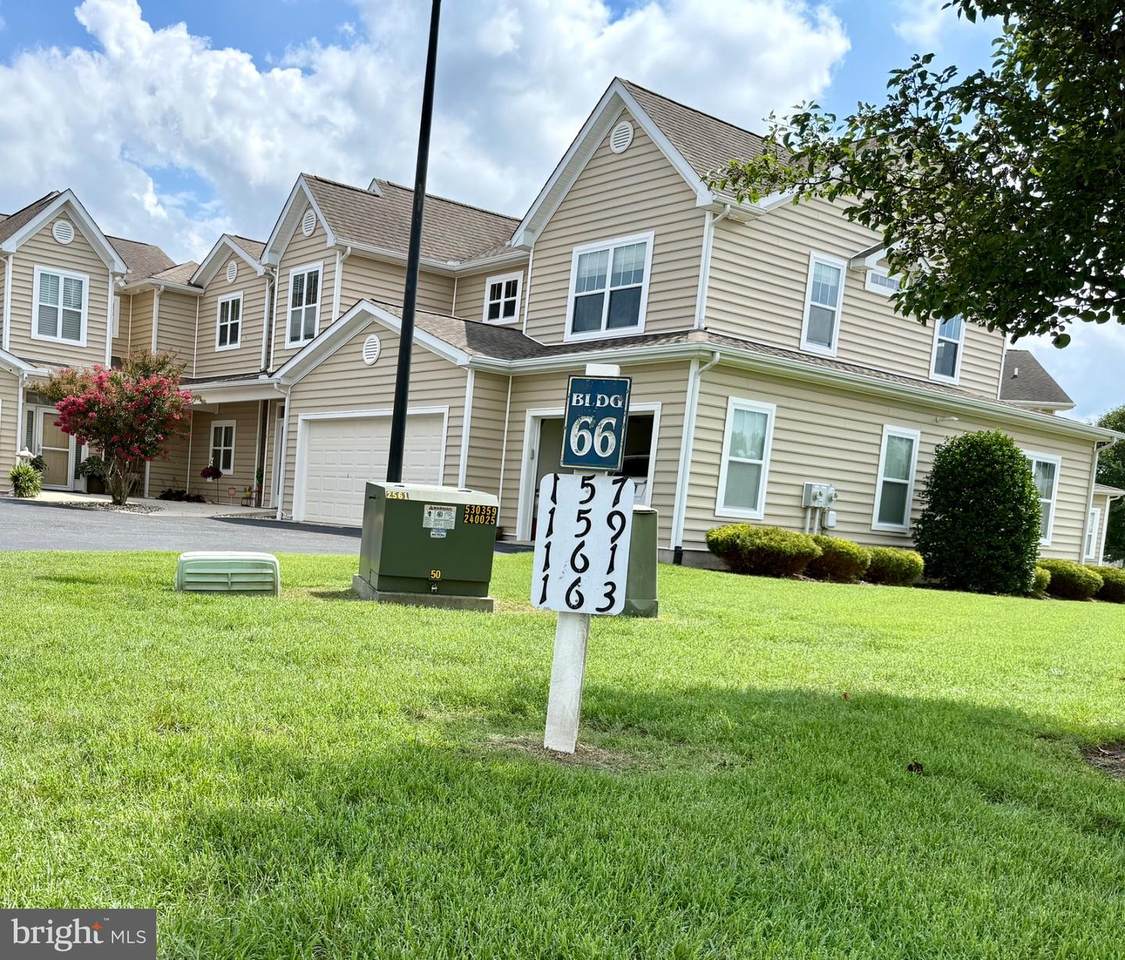 161 Rock Ledge Court - Photo 1