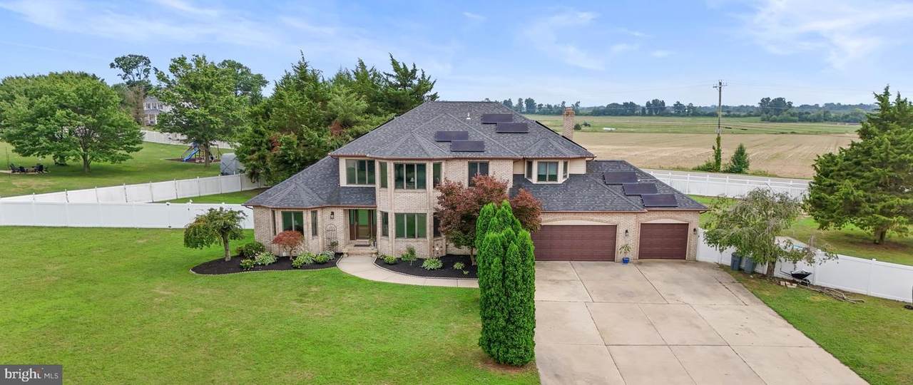 15 Hickory Lane - Photo 1