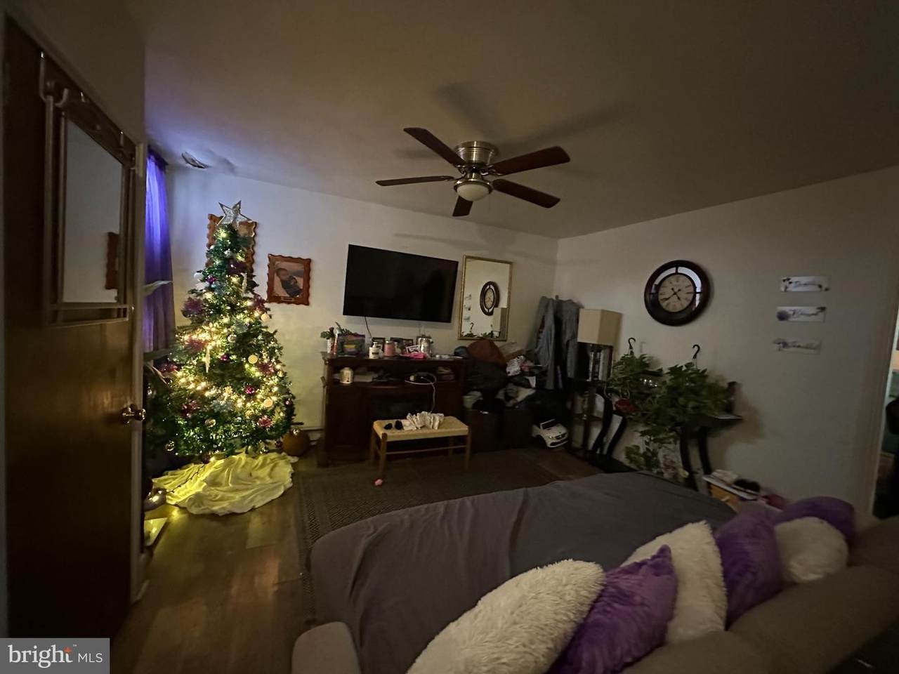 https://bt-photos.global.ssl.fastly.net/brightmls/orig_boomver_1_805138871868-2.jpg
