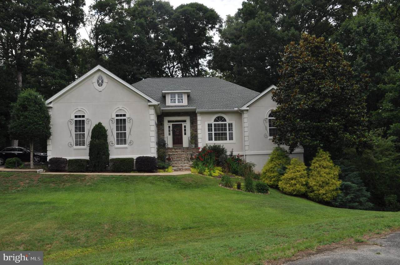 4203 Mount Vernon Place - Photo 1