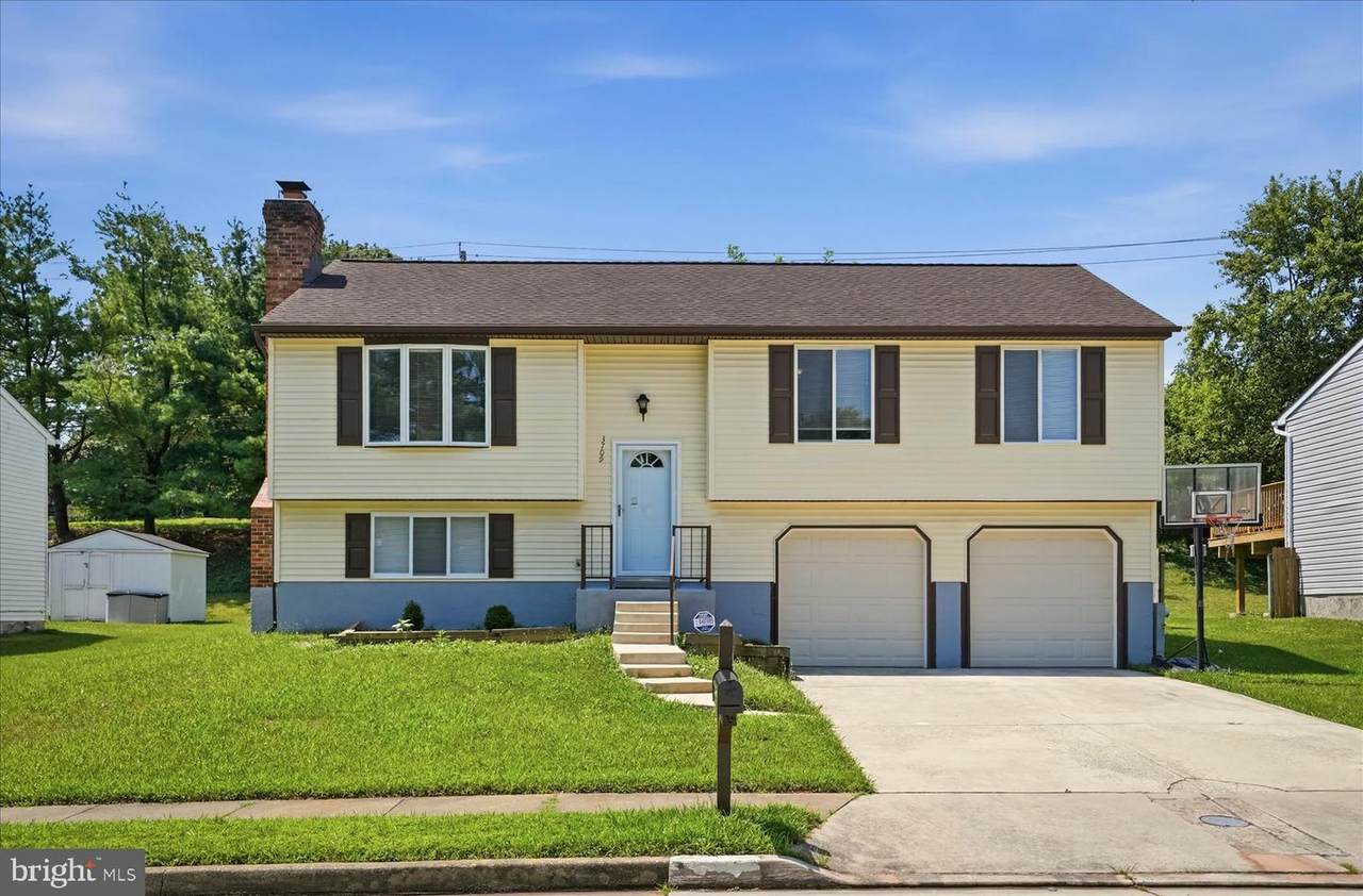 3709 Redberry - Photo 1