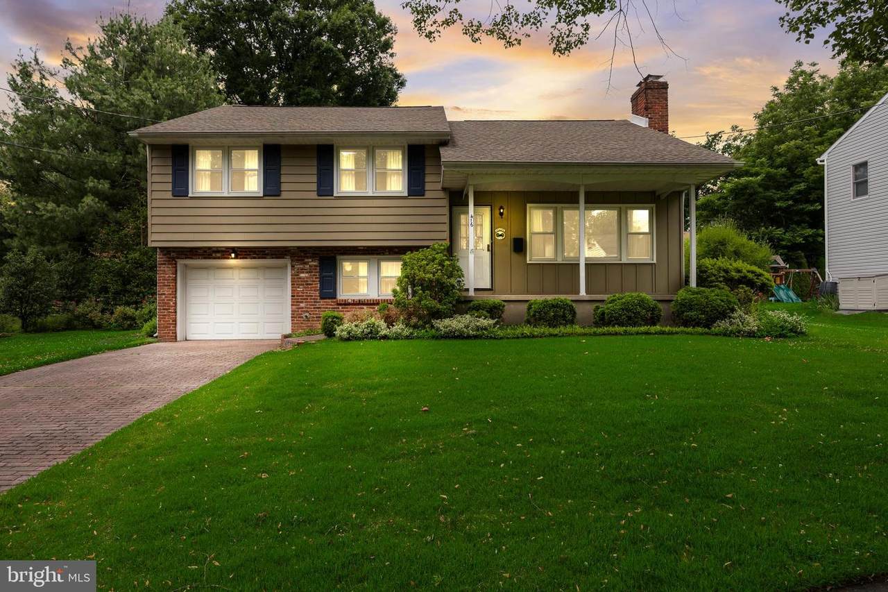 416 Hooten Place - Photo 1