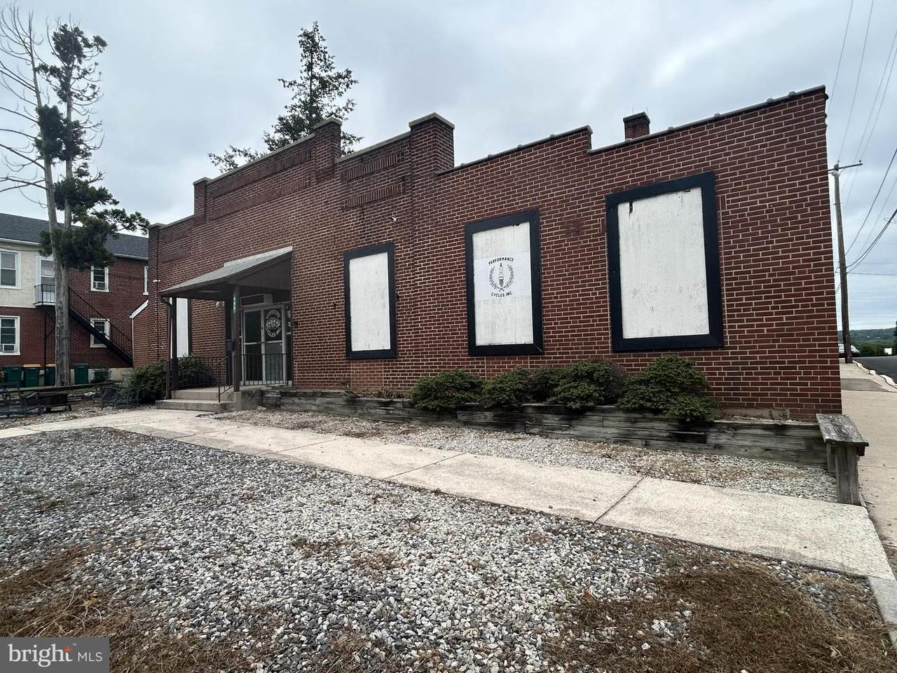 800 Main St. - Photo 1