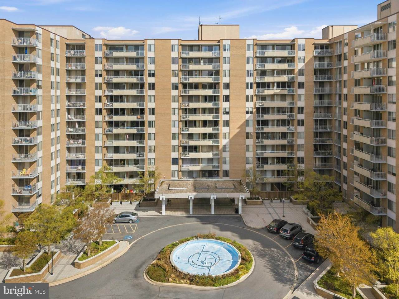 https://bt-photos.global.ssl.fastly.net/brightmls/1280_boomver_1_805141399354-2.jpg