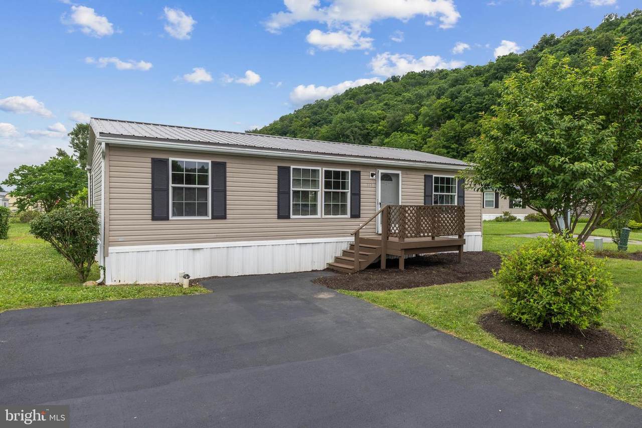 117 Cherokee Court - Photo 1