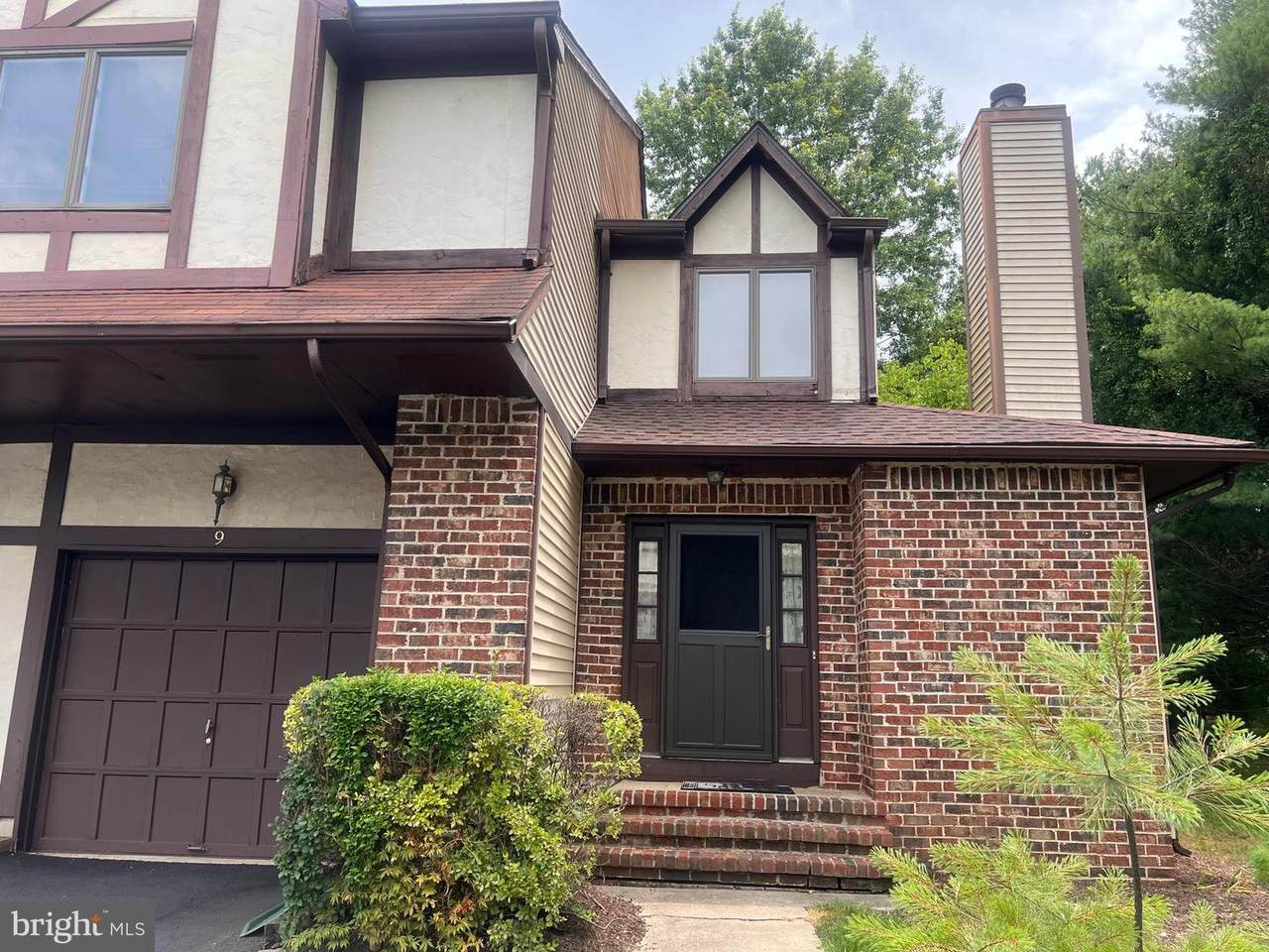 9 Boleyn Court - Photo 1