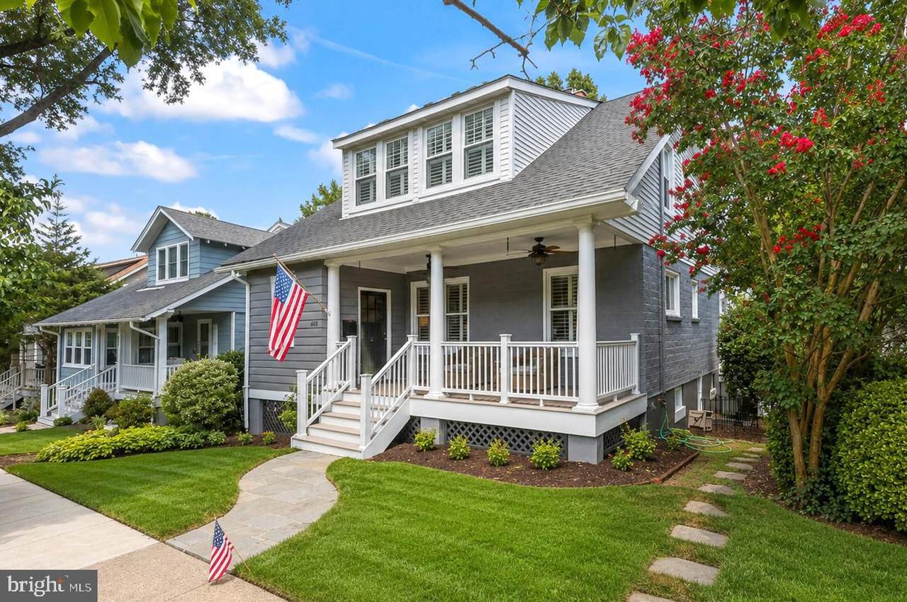 605 Johnston Place - Photo 1