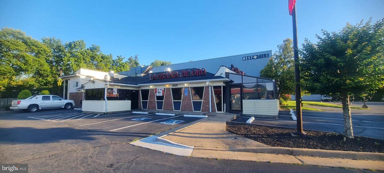 2920 Annandale Road - Photo 1