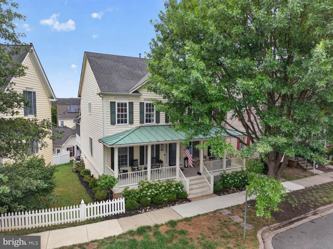 973 Main Street - Photo 1