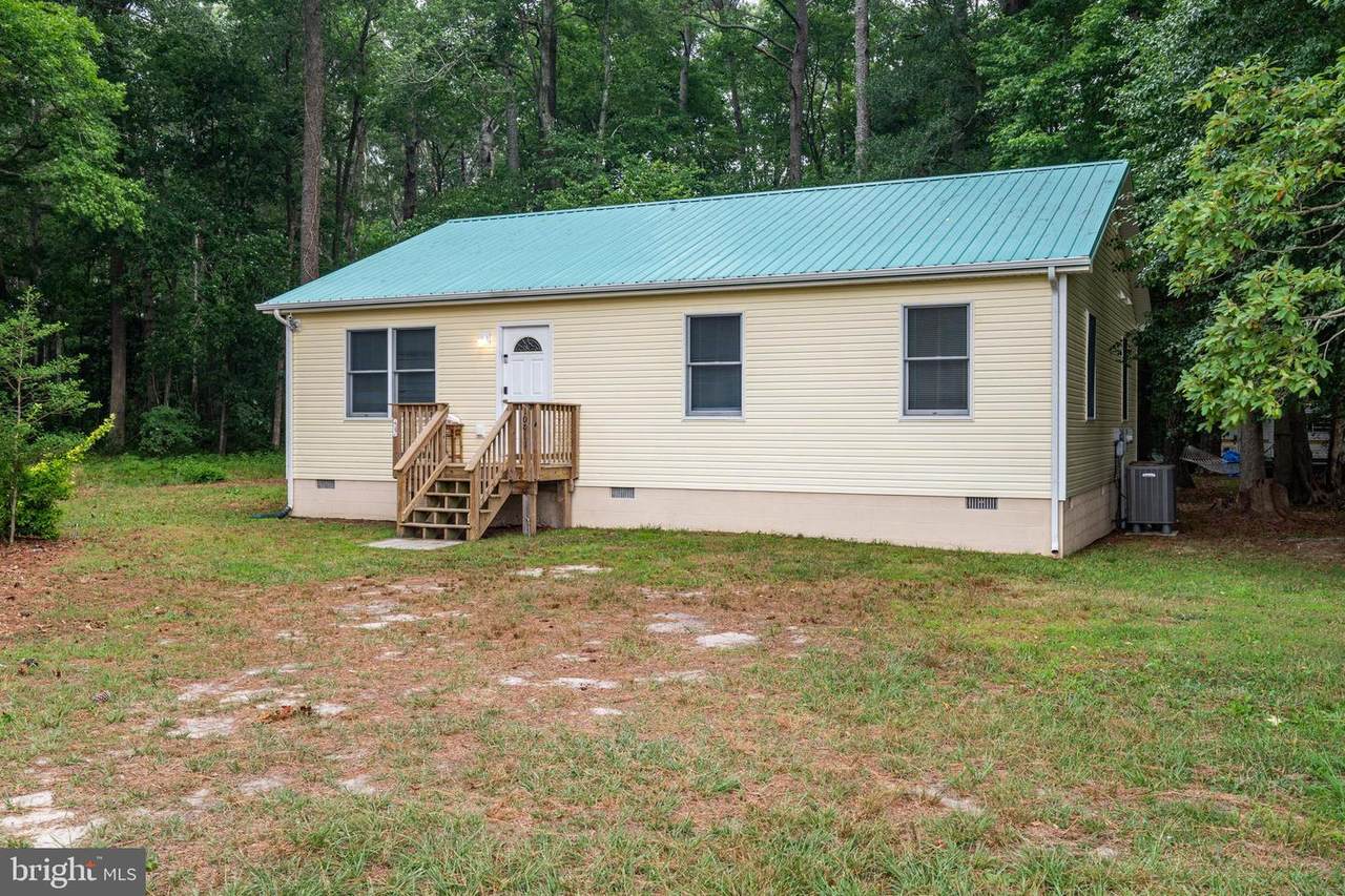 10411 Griffin Road - Photo 1