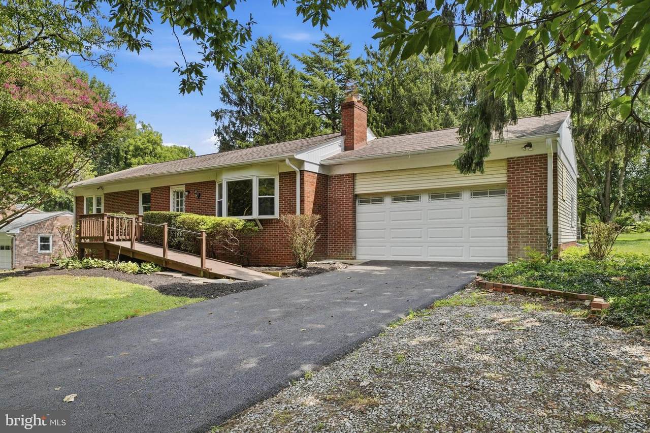 122 Deer Park Drive - Photo 1