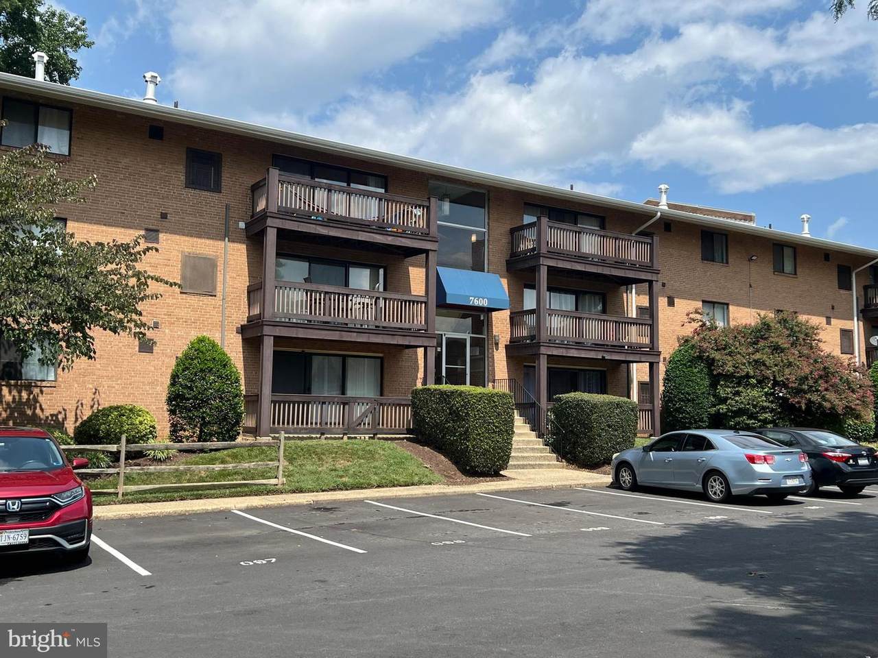 7600 Savannah Street - Photo 1