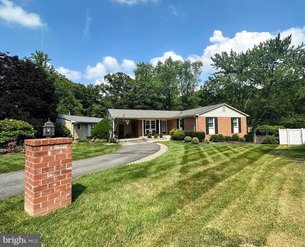 7409 Reservation Drive - Photo 1