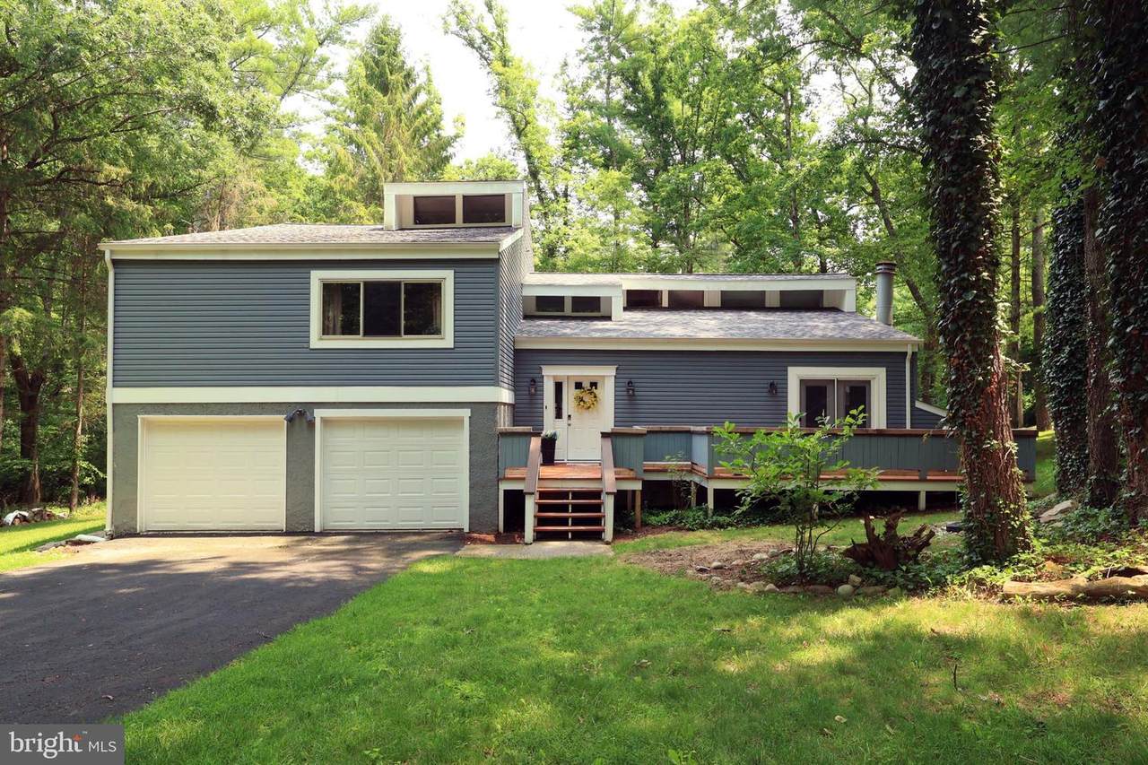 1845 Woodledge Drive - Photo 1
