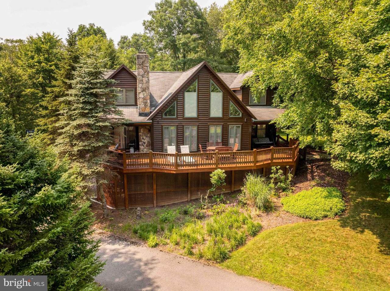 325 Markwood Drive - Photo 1