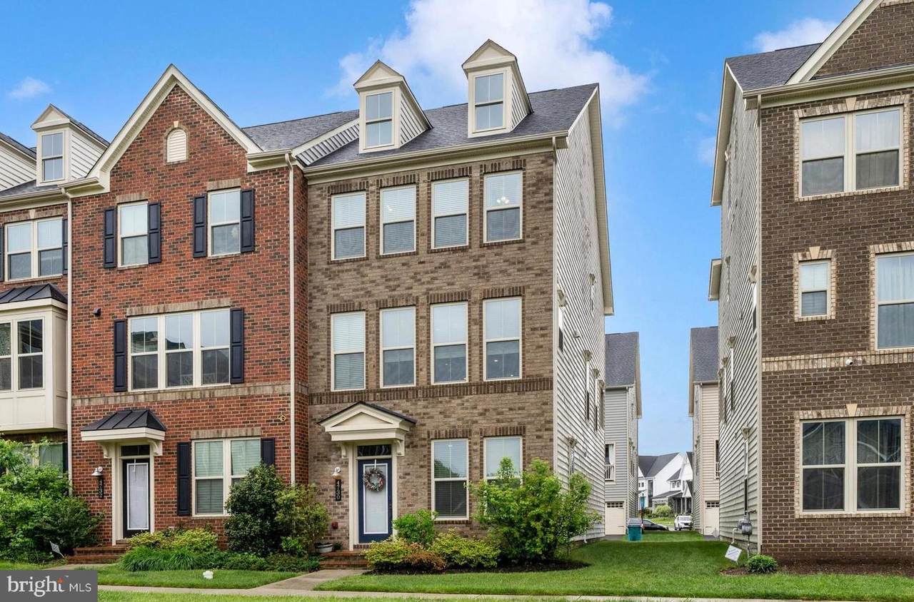4730 Black Eyed Susan Mews - Photo 1