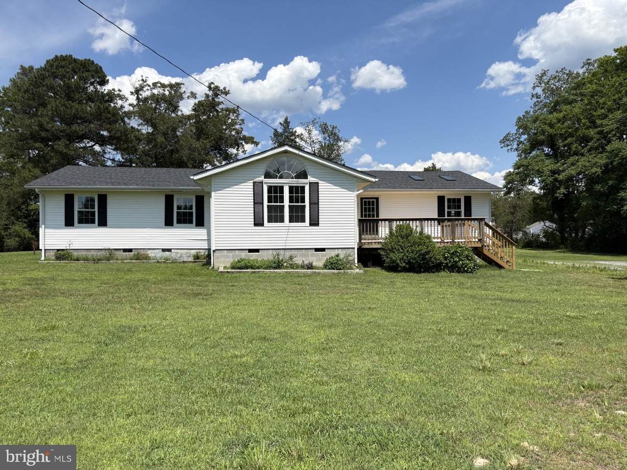 17263 New Baltimore Road - Photo 1
