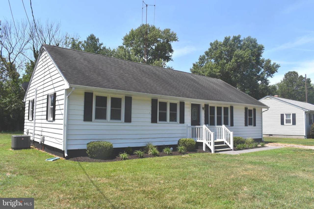 108 Richardson Drive - Photo 1
