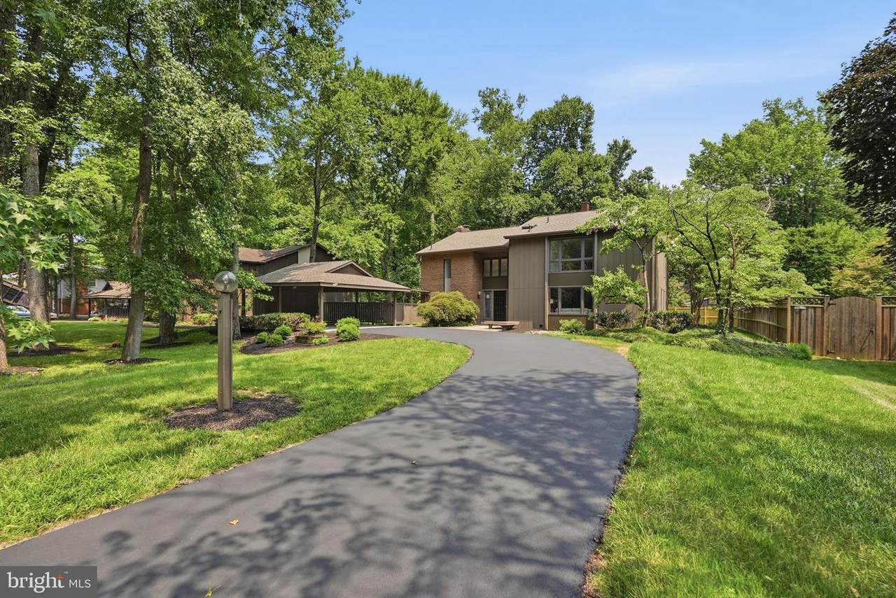 3211 Chichester Lane - Photo 1
