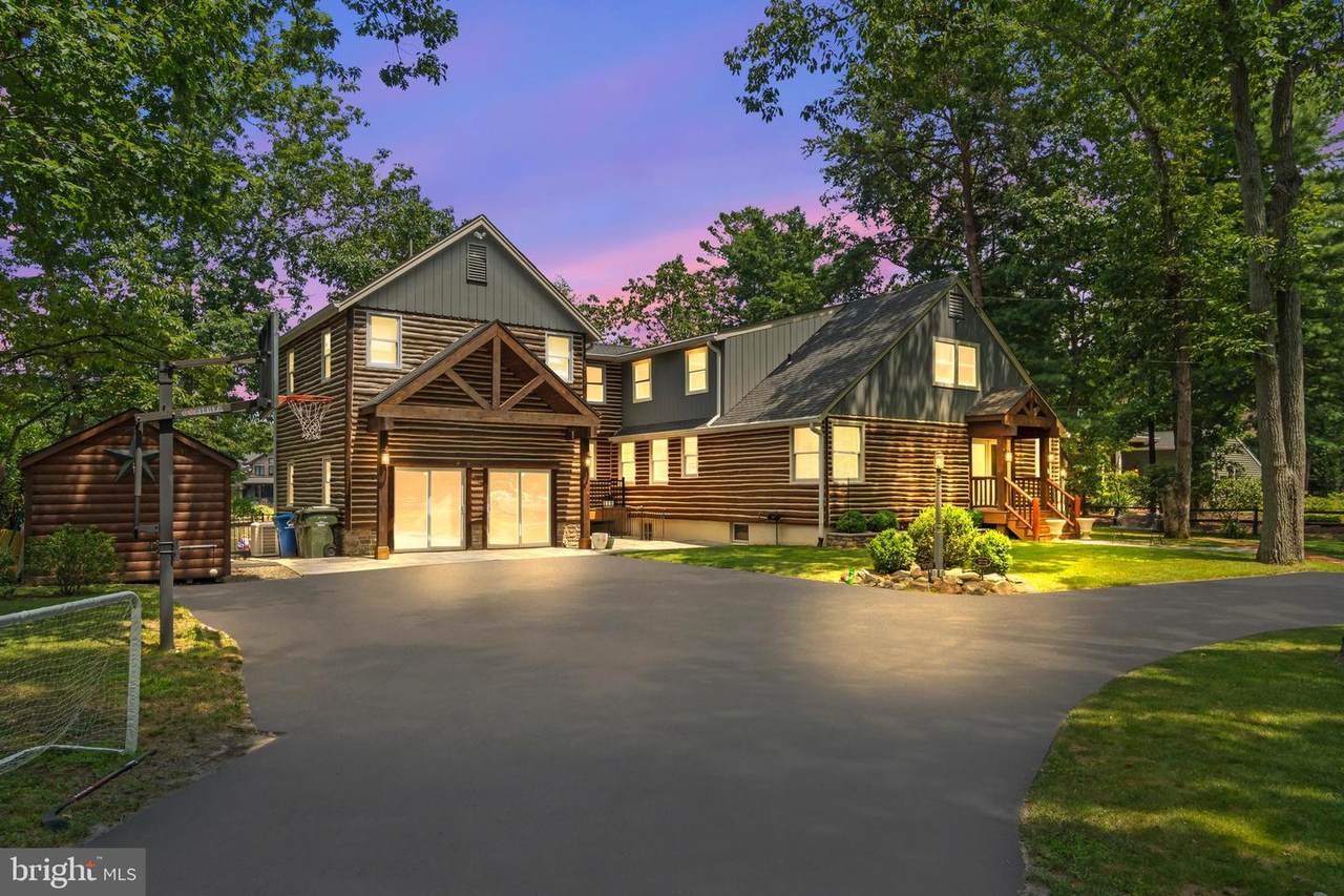 257 Chicagami Trail - Photo 1