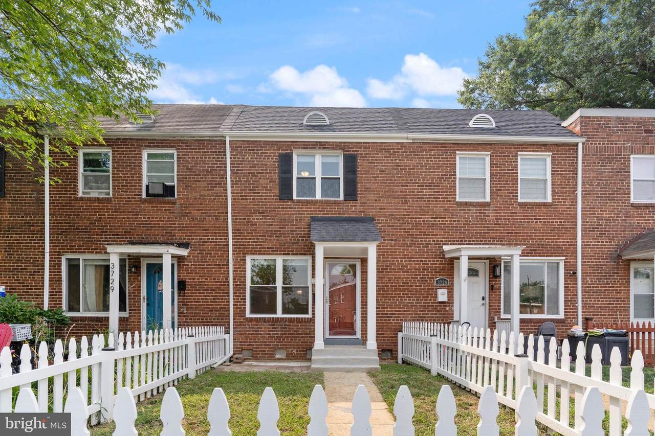 3727 Mark Drive - Photo 1