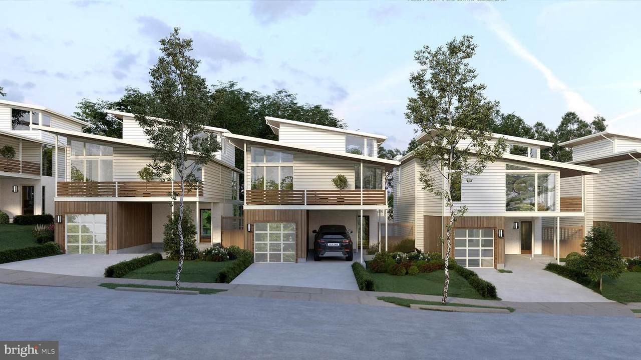 https://bt-photos.global.ssl.fastly.net/brightmls/1280_boomver_1_805154843930-2.jpg