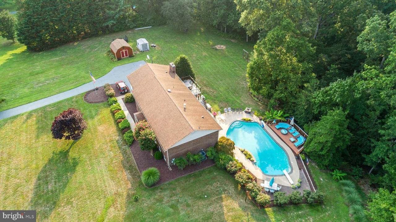 3131 Ashwood Drive - Photo 1