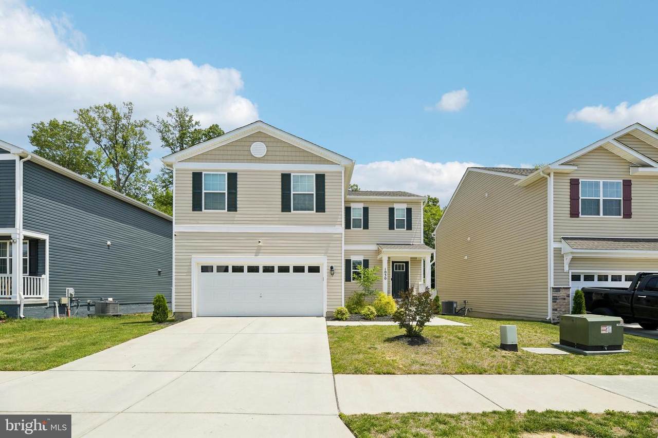 1030 Merry Elm Ln - Photo 1