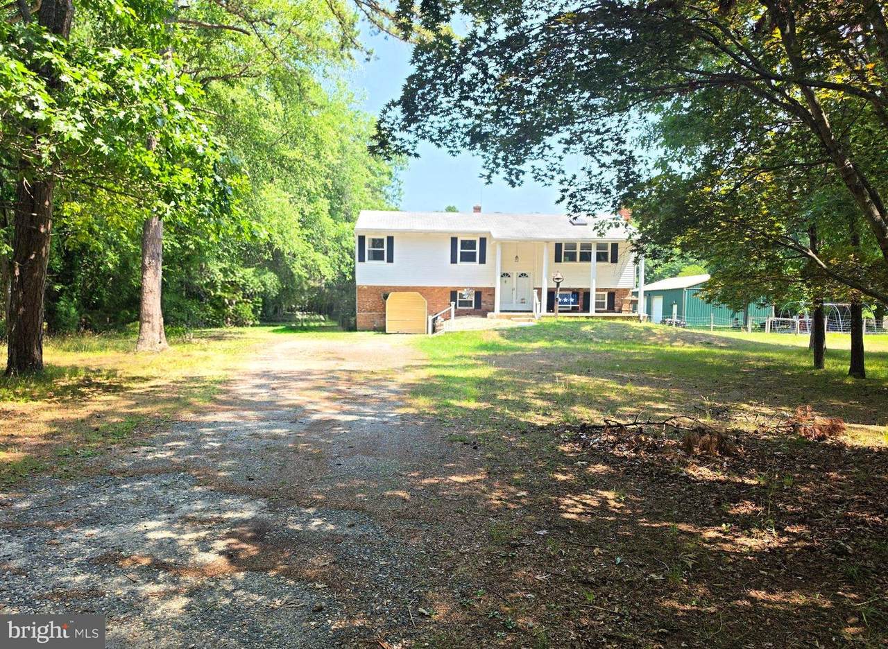 752 Lincoln Avenue - Photo 1