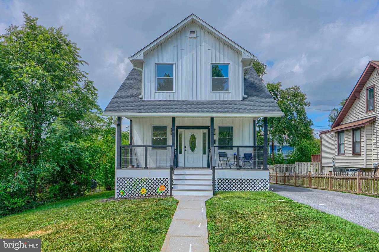 4212 Powell Avenue - Photo 1