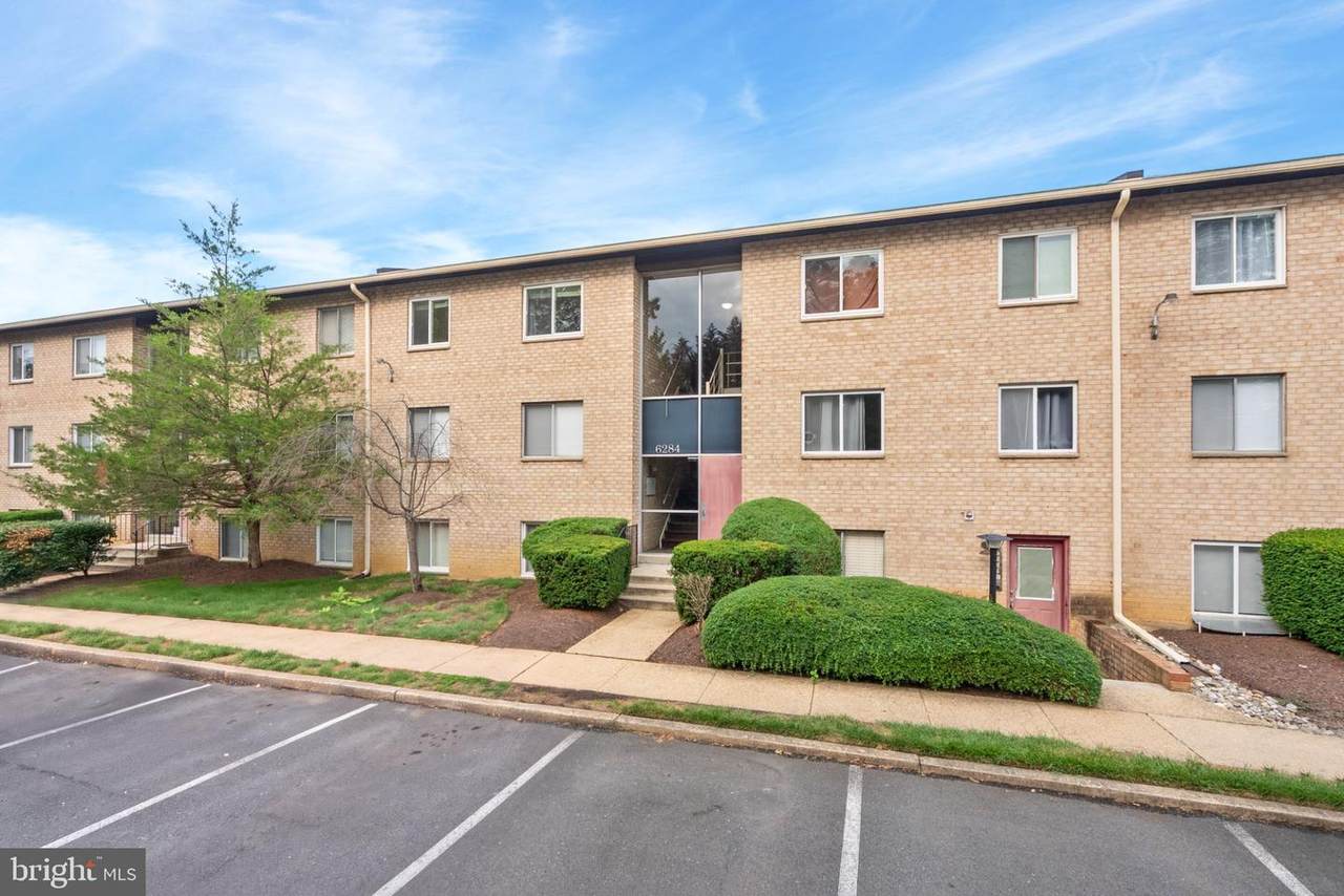 6284 Rose Hill Drive - Photo 1