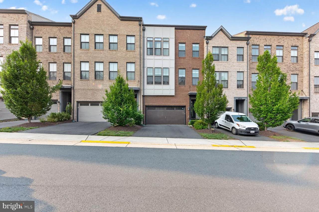 42302 Crawford Terrace - Photo 1